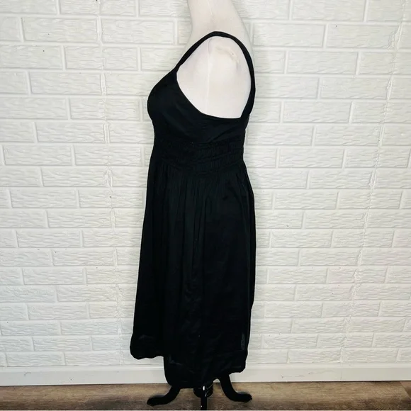VINCE Smocked Black Sundress Lined Cotton Size 6 - Picture 3 of 7